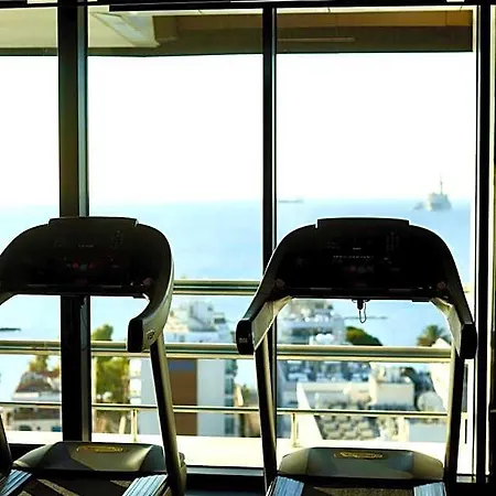 Hotell The Icon 4*